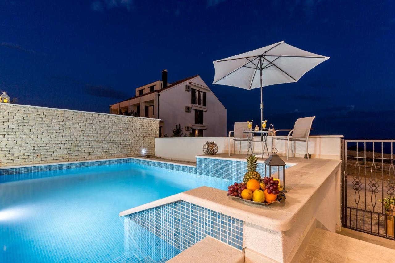 Luxury Villa Bello Horizonte With Swimming Pool Σπλιτ Εξωτερικό φωτογραφία