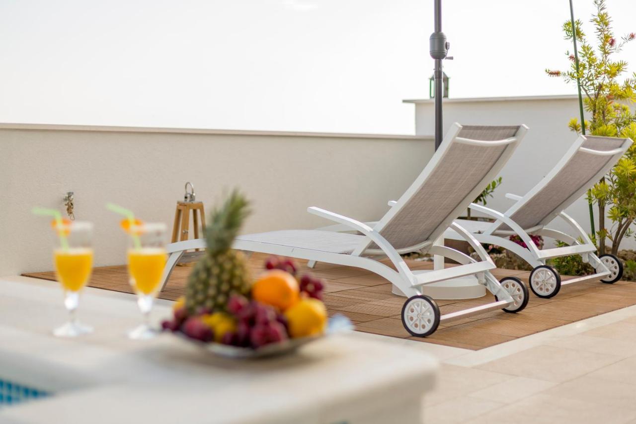 Luxury Villa Bello Horizonte With Swimming Pool Σπλιτ Εξωτερικό φωτογραφία